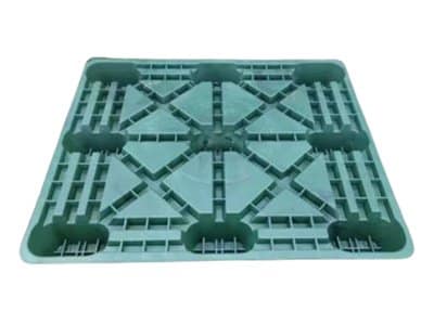 Molded plastic pallet gree nestable