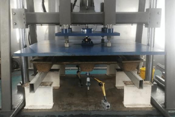 Presswood pallet Static Loading Test