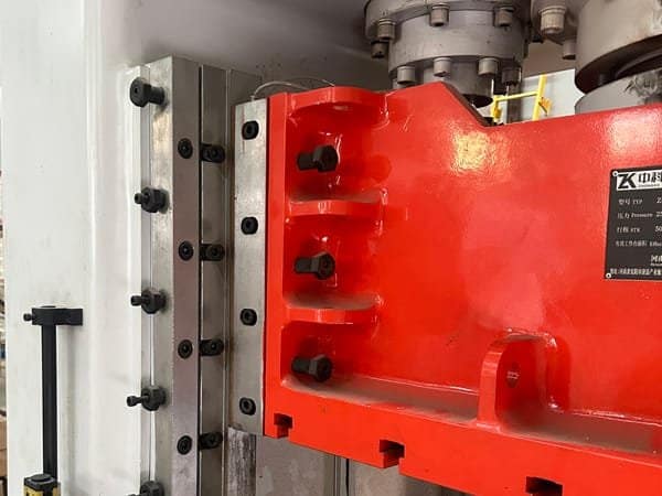 800 tons press machine guiding rail