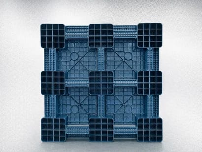 molded plastic pallet made from recycled plastic